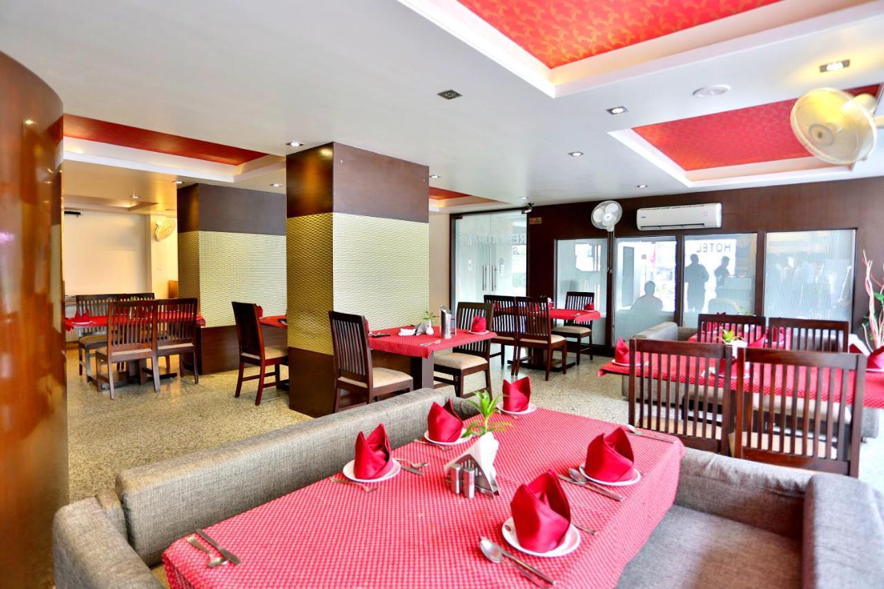 Hotel Raya Inn Divisione di Divisione di Jaipur Esterno foto